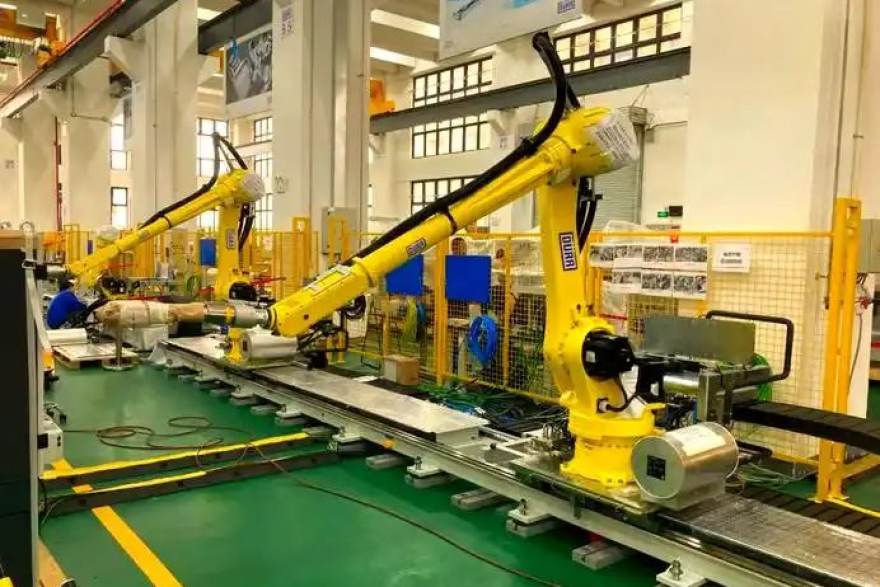 免费看球赛的app NBA新赛季开局阶段观察：节奏提速下内线价值的重新定价